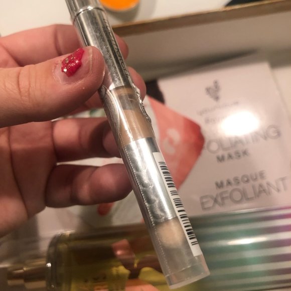 l’oréal true match concealer - Picture 2 of 2